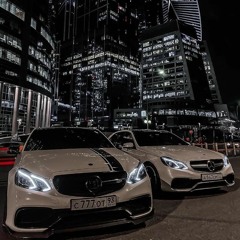 Dubai Vibes