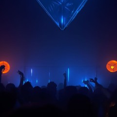 Donwella - 2AM in the Barn - global bass