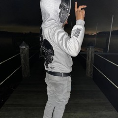 dropp8 + skino - we bippin / black truck