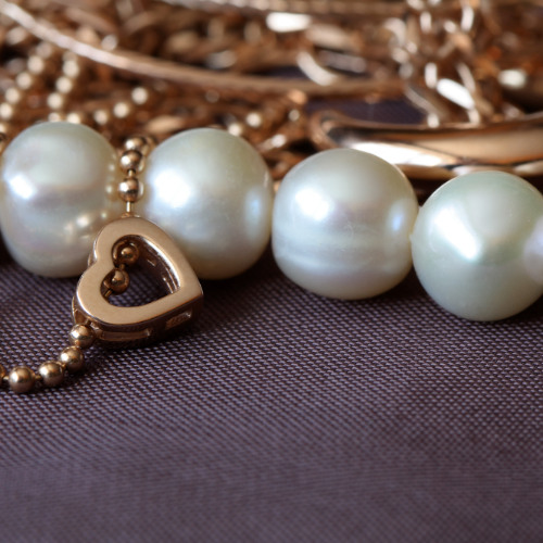 How Jewelry Appraisals Affect the Value of Your Investment Pieces?
