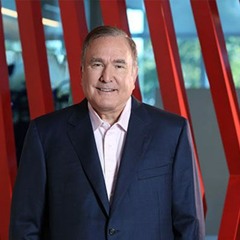 Episode 35 - Royal Caribbean Cruises chairman Richard Fain