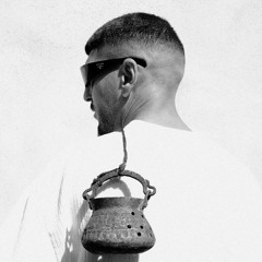 4 d e m (feat. Noah Carter & Luko)