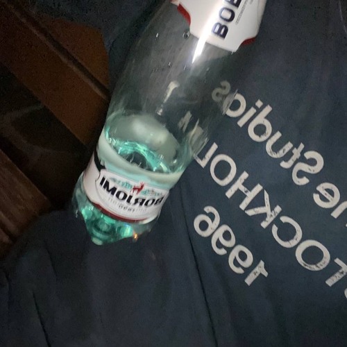 довольно странно *wixxy