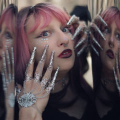 DON'T YOU DARE TO LOSE CONTROL