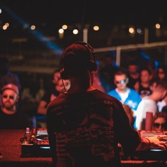 Synth Madness - Feel The Beat