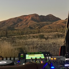 Resonance #03 at Mt Sonder, Western Arrernte land. - Progressive house DJ set