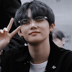 [𝙵𝚄𝙻𝙻 𝙰𝙻𝙱𝚄𝙼] 𝚃𝚇𝚃 - 𝚂𝚝𝚒𝚕𝚕 𝙳𝚛𝚎𝚊𝚖𝚒𝚗𝚐