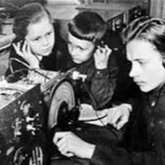 Tekno Sur Les Ondes