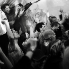 Track: Micí -  Music Is Moving (Extended Mix)