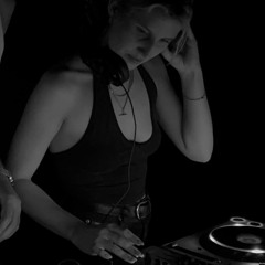 Polly - ECBT Set ( Groove Techno & Dark Hypnotic )