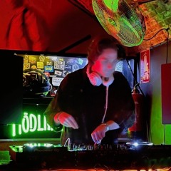B Stous @ Radio Phoenix Malasaña