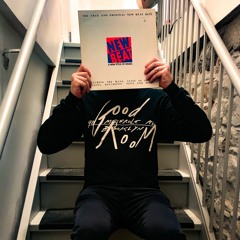 Good Room Solitude Series 006 - Facets