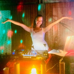 The Beat Is You - Juli live in Munich