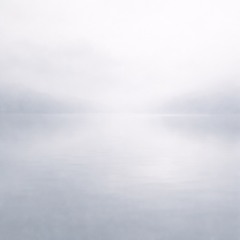 5. Hồ Tình Vô Ba