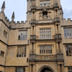 Courtyard Ambience Oxford - Binural - b