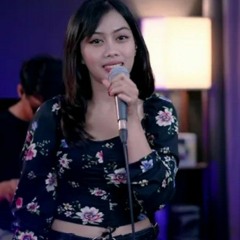 TERLALU LAMA - VIERRA (COVER SASA TASIA FT.  3 LELAKI TAMPAN) (320 kbps).mp3