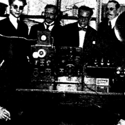 Stream 100 AÑOS DE RADIO ARGENTINA por matirosu by Futurock FM Listen online for free on