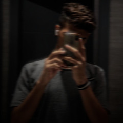 ‎⁨كلشي بغيابك يختلف⁩