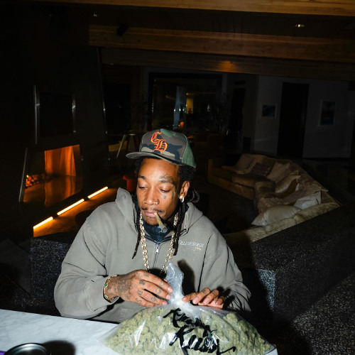 wiz khalifa, chevy woods - one hundred