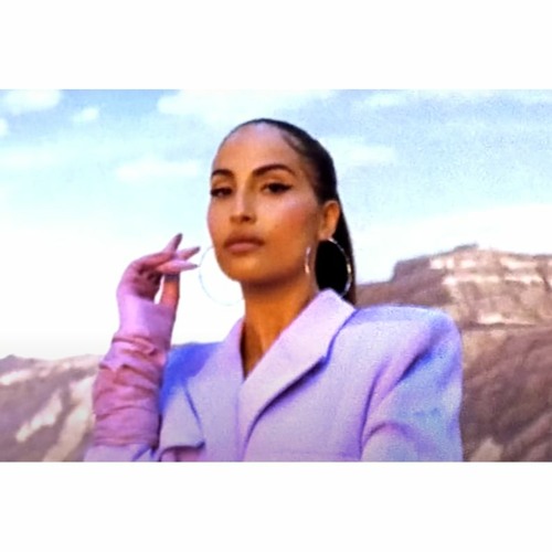 Snoh Aalegra + Brownstone = I Want You Around