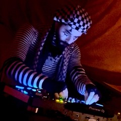 10/25/25 - Tea lounge downteampo @ Haunted Horse