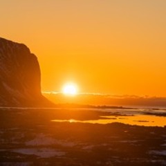 "Overseas" Techno Mix | SamWell