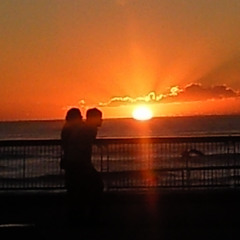 Close 2 U