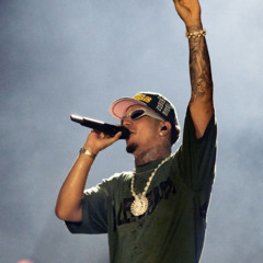 ADORA A BUNDA, MAS ODEIA O ROSTO - BEAT SERIE GOLD (DJ ZINIZEY)