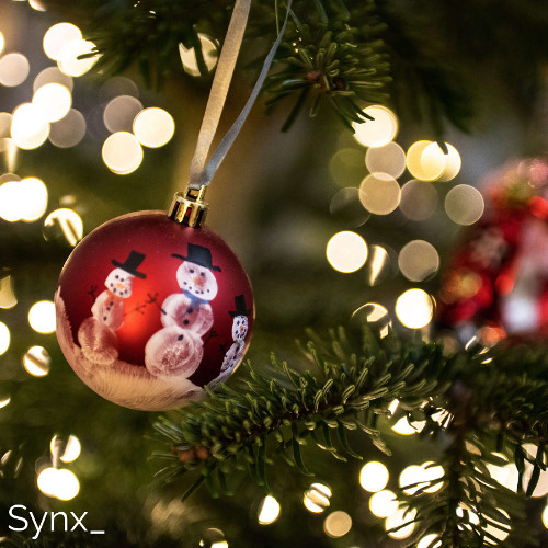 Under the Mistletoe Glow