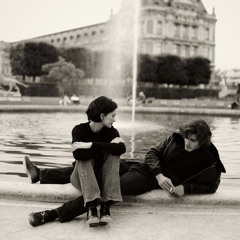 "فمُنذ رحتِ وعندي عقدة المطر //"