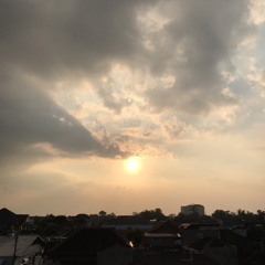 Bella Poarch - Build A Bitch x  Louis Tomlinson - Back To You (Rendysetiab Remix Mashup)