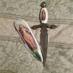 Bitch, kill me!! (I love u, bitch)