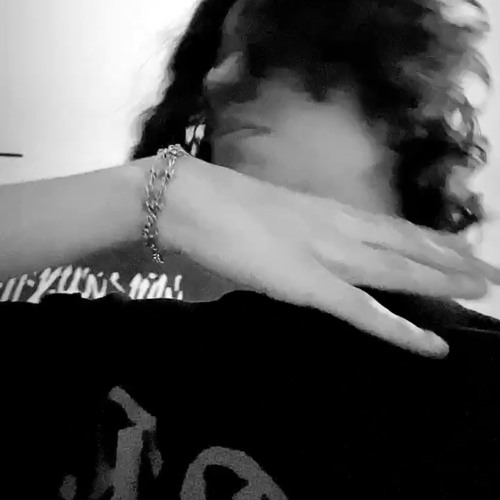 022awayjne