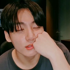 Happy Birthday To Jungkook - V LIVE 210901: “Shining like a Purple Light” (feat. ARMY) preview