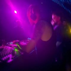 B4 Christmas Bounce Mix 2025