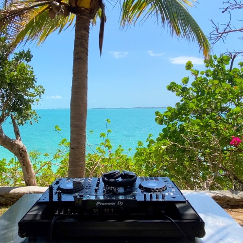 bahamas beach house mix 2022 April