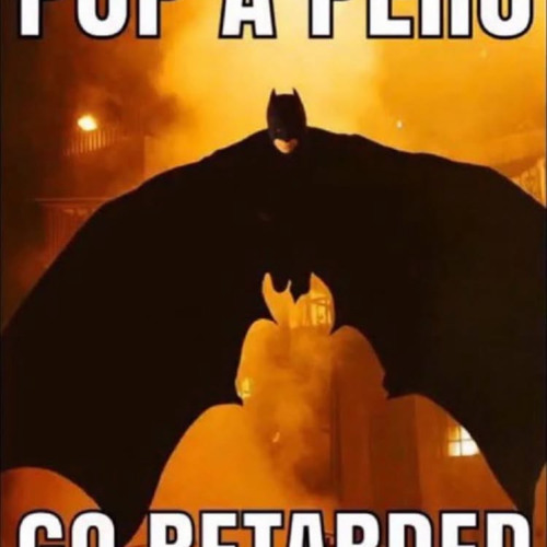 Mac Demarco - Freaking Out the Neighborhood (live) *fan on guitar*