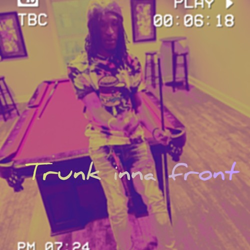 Trunk inna front