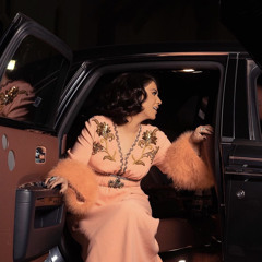 أكو مثلك ؟ ألقى مثلك ..