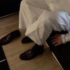 الله و اكبر صرت تستنكر الصوت ؟