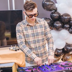 Vietmix 2k25 - Em thua cô ta ft Lệ ngang trời✈️✈️HOÀNG VŨ ✈️✈️.mp3