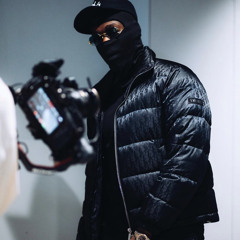 Young Ellens x Maycash - VIP section