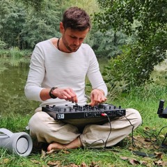 Graamen's Pool 044 // Special - Spring Is Coming // Organic Melodic Deep Progressive House Mix