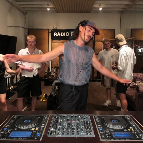 Aschenbrenner | Radio Rudina