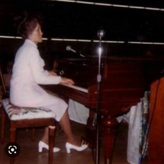We're Standing At The Dawning of a New Day (1999) - Sis. Beverly Peach @ Cornerstone Church