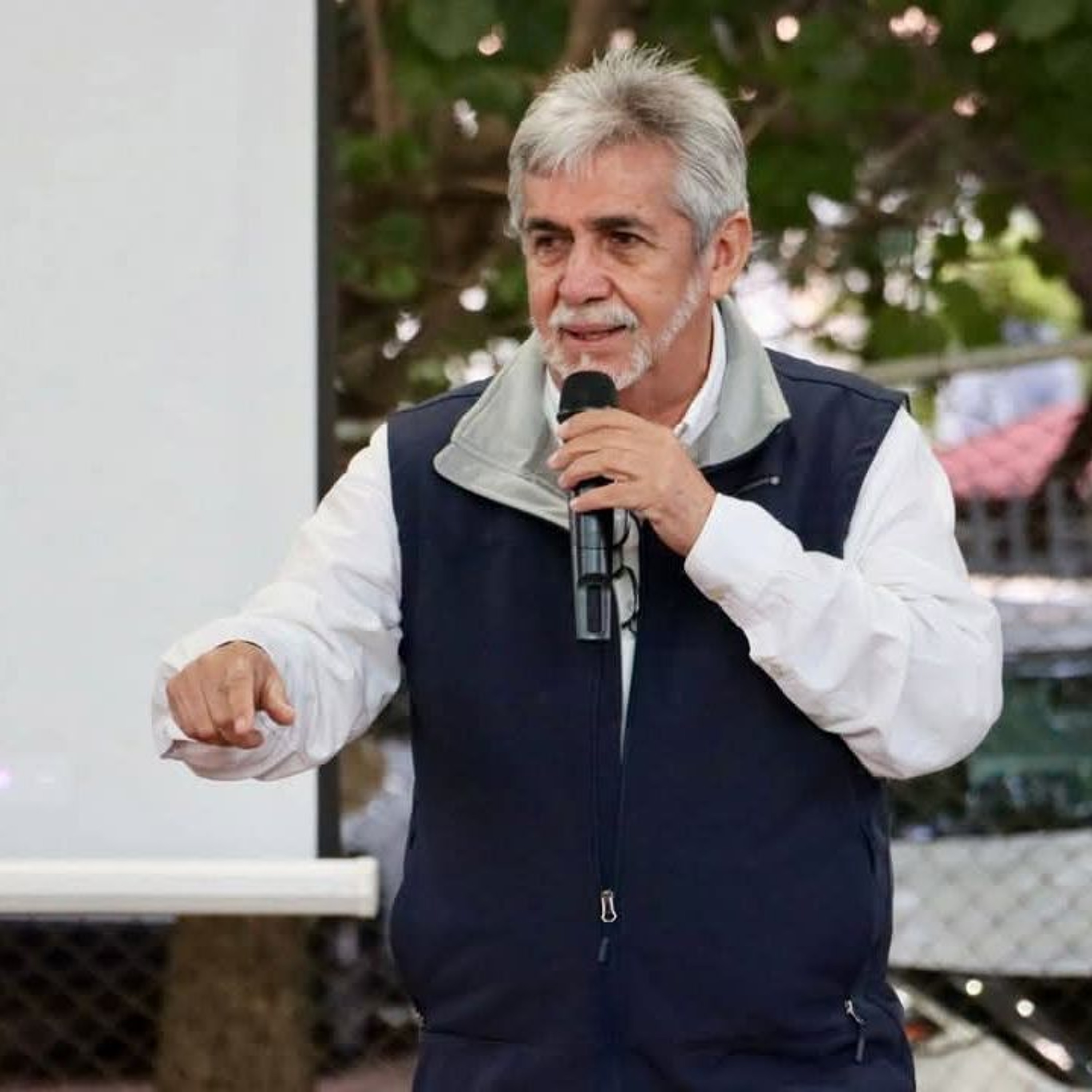Max Cortés Press