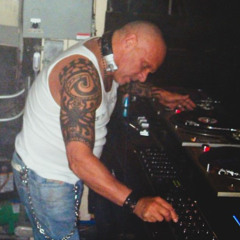 Junior Vasquez - 103.5 FM WKTU, NYC 7-18-2003' (Manny'z Tapez)