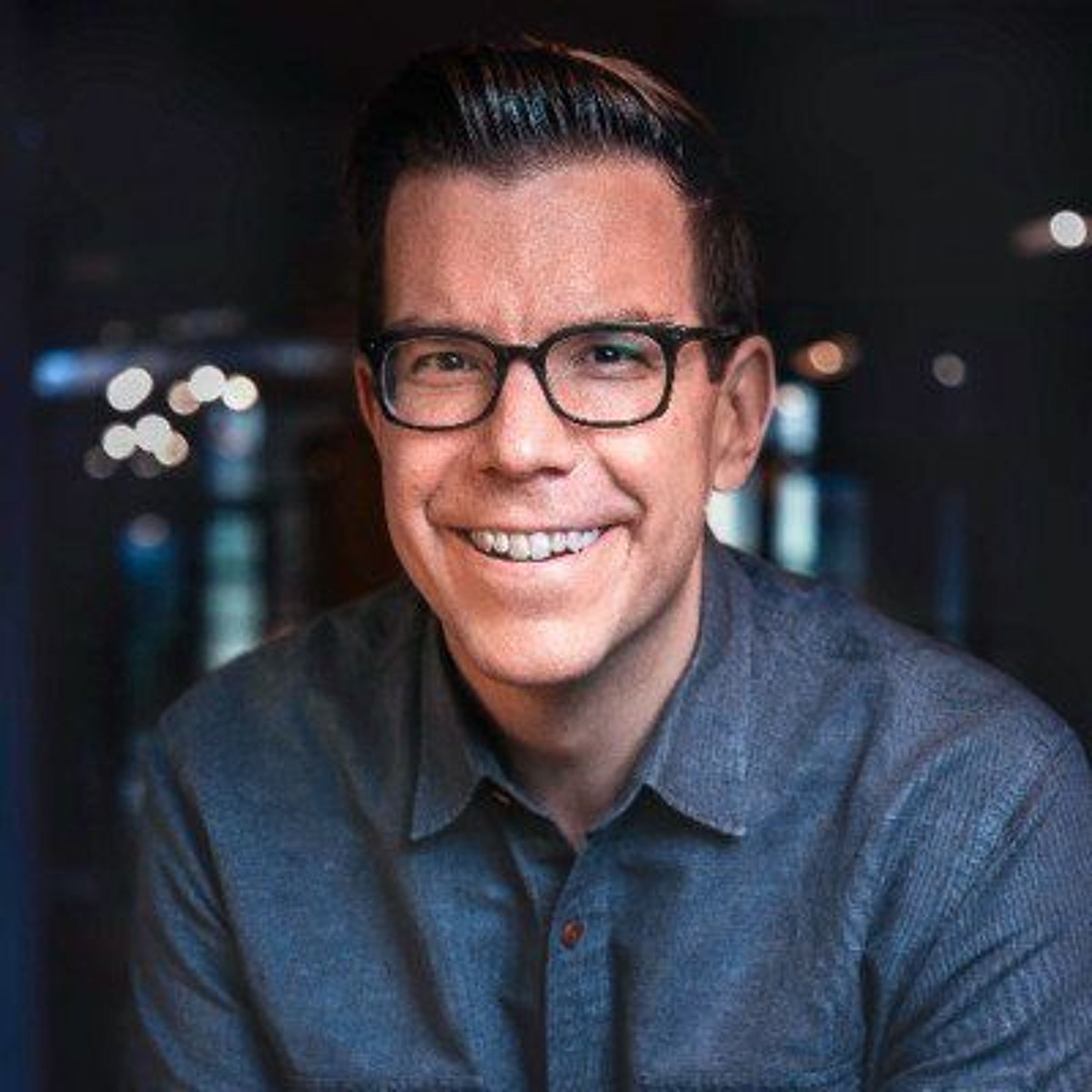 Conversations with B2B Storytellers