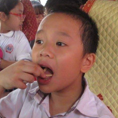 Cho em gần anh thêm chút nữa X Không bằng