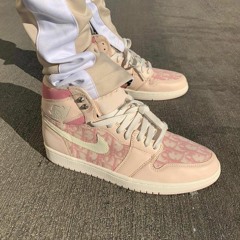 DIOR ON THE SWOOSH (PROD. NOAH VALE)